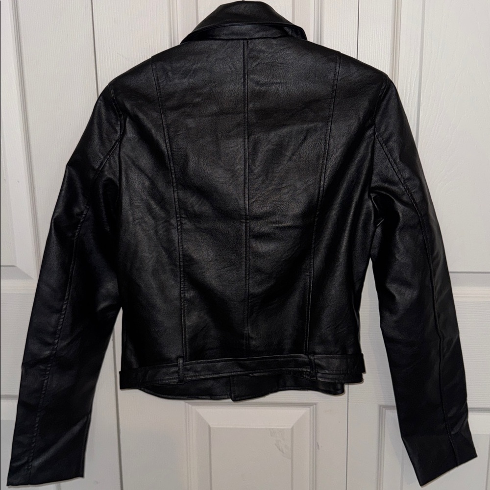 Love Tree Classic Black Faux Leather Jacket Size M - Picture 4 of 5